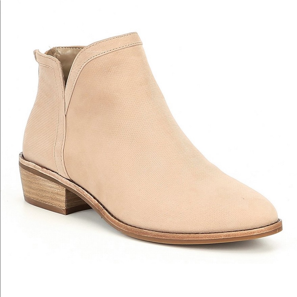 Gianni Bini GB Booties